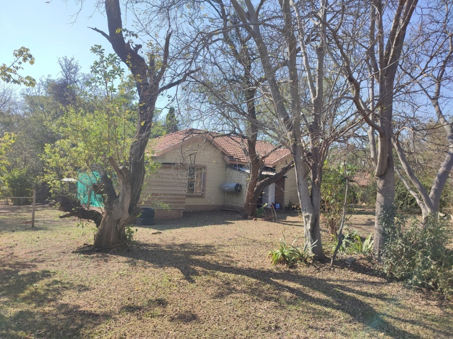 4 Bedroom Property for Sale in Rhenosterhoek A H North West
